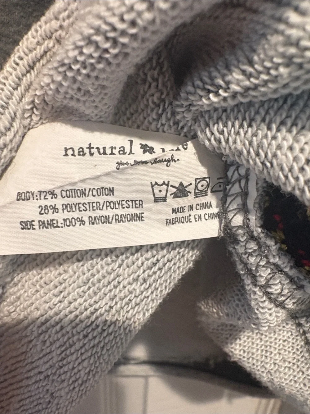 NATURAL LIFE Grey Crewneck Sweater with Red & Orange Trim - Size Small - Picture 9 of 9